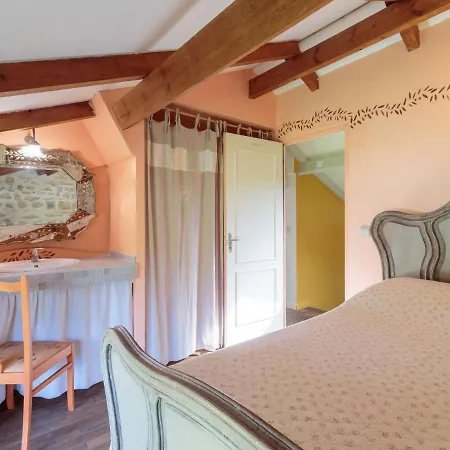 Holiday home Moulin De Mois By Interhome Jousse