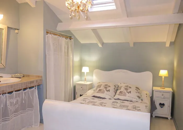 Moulin De Mois By Interhome Сasa de vacaciones Joussé