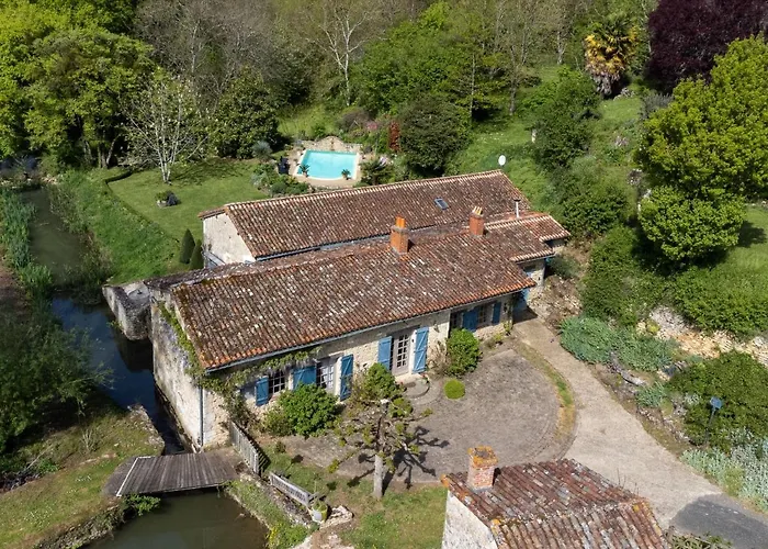 Moulin De Mois By Interhome Сasa de vacaciones *