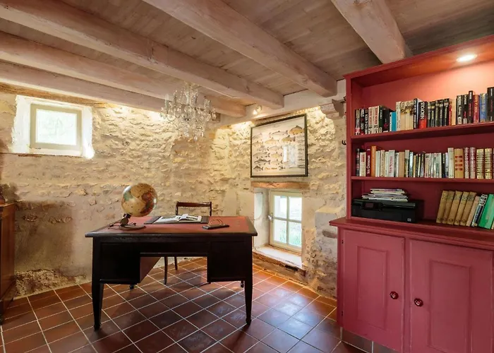 Moulin De Mois By Interhome Сasa de vacaciones *